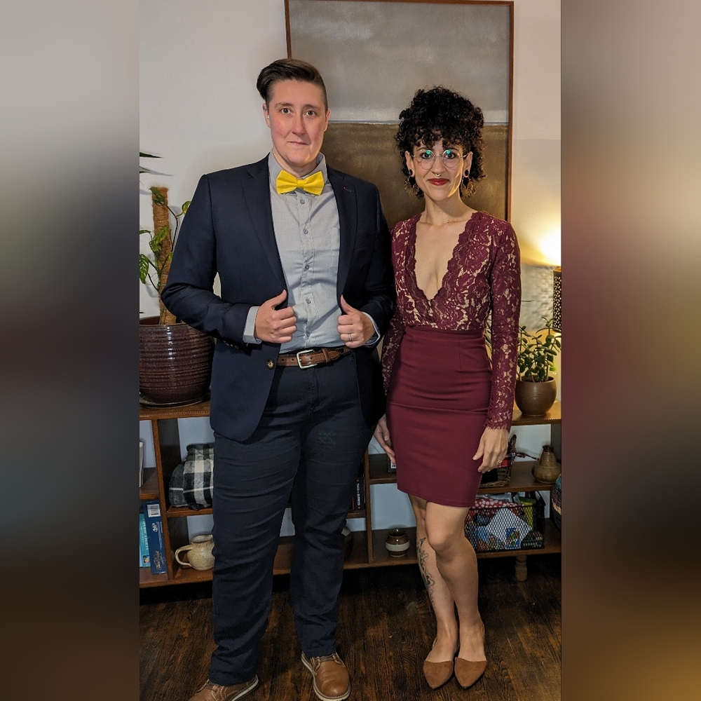 Lulus long sleeve lace burgundy dress X-small